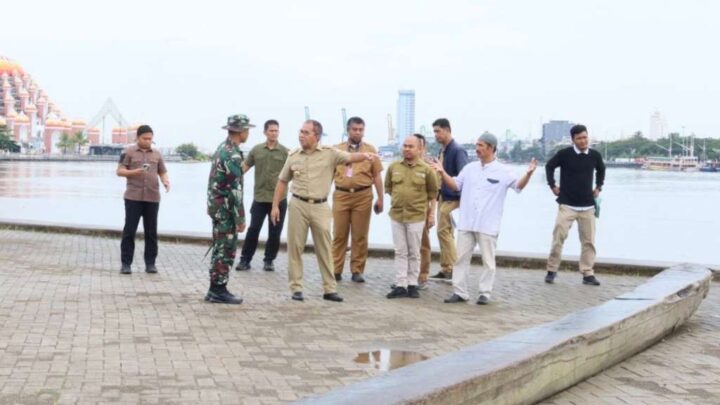 Wali Kota Makassar Pamerkan Proses Pembuatan Kapal Pinisi Sambut MNEK 2023 Wali kota Makassar
