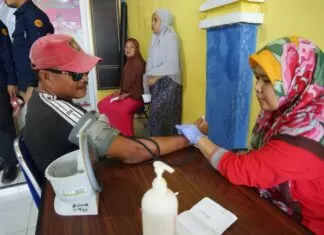 Bakti Sosial, Semen Tonasa Gelar Pengobatan Gratis di Bulu Cindea Pangkep
