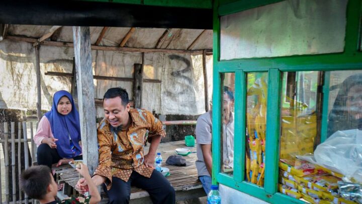 Gubernur Sulsel Singgah Makan Bakso Pinggir Jalan di Takalar Pemprov Sulsel