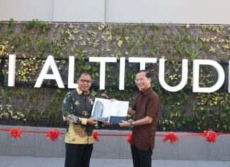 Resmikan Roof Top 31 Altitude, Danny Pomanto Sebut Bukti Makassar Kota Ramah Investasi