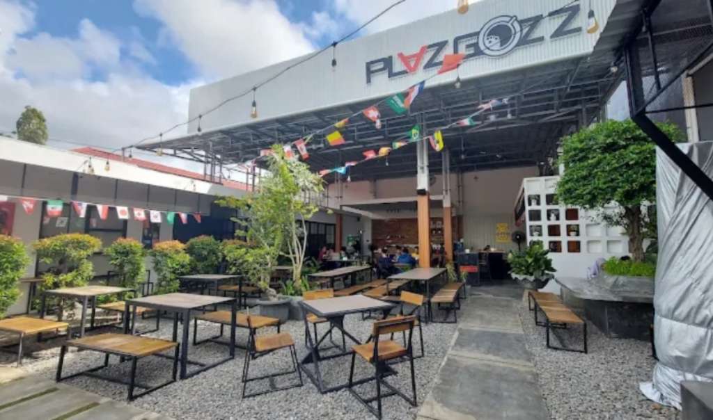 Plazgozz Cafe Makassar, Tempat Recomended Buat Arisan Seru