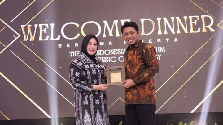 Fatmawati Rusdi Jamu Makan Malam Peserta The 4th Indonesia International Simposium Of Forensix Odontology/Humas Kominfo Makassar fatmawati rusdi