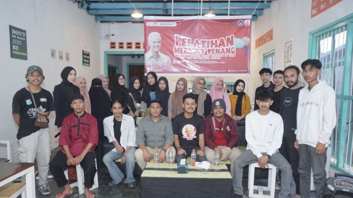 Ganjar Milenial Gelar Pelatihan Merajut Benang di Bulukumba Ganjar Milenial