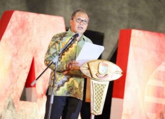 Wali Kota Danny Pomanto Akrabkan Budaya Makassar Kepada Ratusan Jenderal MNEK dalam Gala Dinner