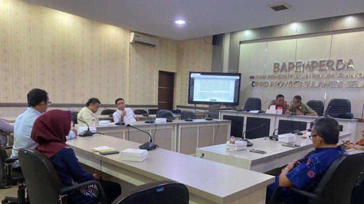 Bapemperda Sulsel Gelar Rapat Membahas Rencana Propemperda 2023 DPRD Sulsel