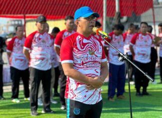 Wali Kota Makassar Danny Pomanto Cetak Satu Gol Saat Laga Ekshibisi Kapolrestabes Cup 2023