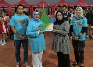 Buka Turnamen Basket SMP-SMA Kota Makassar, Indira Yusuf Ismail Bakar Semangat Peserta