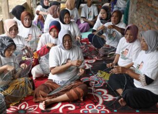 Gerakan Passeddingeng Gelar Pelatihan Alat Tangkap Kepiting di Bone