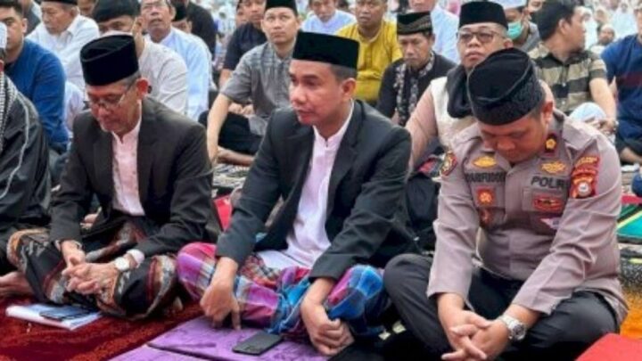 Ketua DPRD Makassar Rudianto Lallo Salat Idul Adha Bersama Warga Muhammadiyah dprd makassar