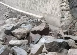 Proyek Jalan di Soppeng yang Digarap Putra Delapan-delapan Diduga Gunakan Material Ilegal