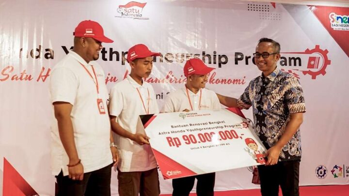 UMKM Binaan Yayasan AHM Naik Kelas, Omzet Tembus Lebih Dari Rp 100 Juta Perbulan UMKM Binaan Yayasan AHM Naik Kelas, Omzet Tembus Lebih Dari Rp 100 Juta Perbulan