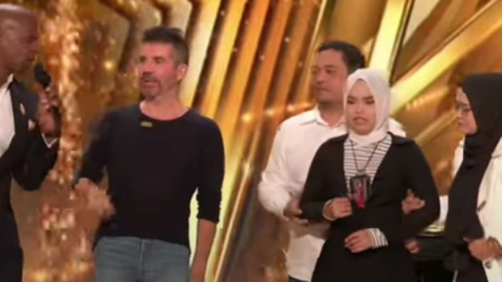 Penyanyi Disabilitas Putri Ariani Raih Golden Buzzer America's Got Talent, Simon Cowell: Dia Brilian penyanyi putri ariani