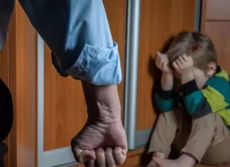 Viral, Balita Dianiaya Oknum Dokter di Makassar Gegara Diganggu Main Catur