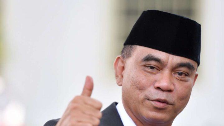 Menteri Komunikasi dan Informatika Budi Arie Sebut Hanya Indonesia yang Larang Judi Online