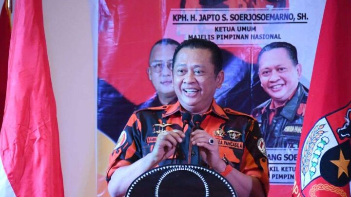 Ketua MPR RI Bamsoet Hadiri Pelantikan Pengurus MPW Pemuda Pancasila Sulsel Lewat Virtual ketua mpr bamsoet