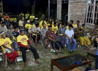 Ratusan Warga Lipukasi Doakan Ilham Arief Sirajuddin Bangun Pabrik Pupuk