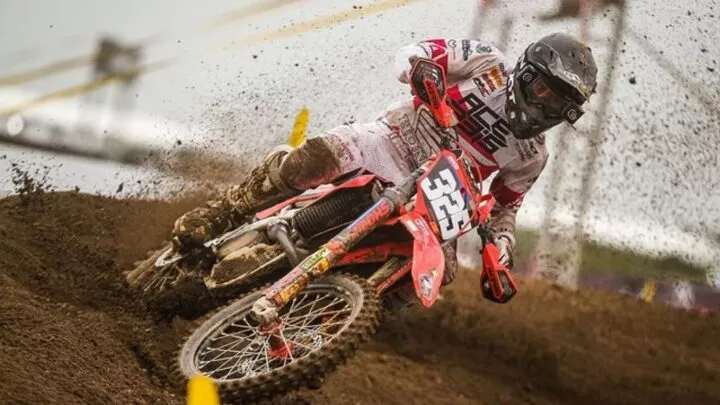 Pebalap Binaan Astra Honda Delvintor Alfarizi Kembali Raih Poin Pada MXGP Lombok Pebalap binaan Astra Honda