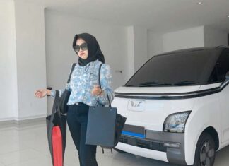 Ini Rekomendasi Mobil Paling Cocok Dikendarai Oleh Ibu-ibu, Paling Anti Ribet!
