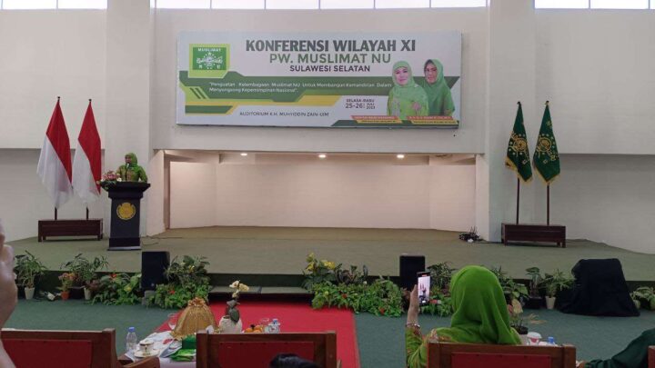 Khofifah Ajak Muslimat NU jadi Bunda Asuh Anak Stunting Khofifah