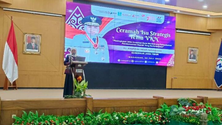 Gubernur Jatim Paparkan Strategi Peningkatan Iklim Investasi di LAN-RI Makassar Gubernur jatim