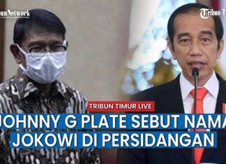 Johnny G Plate Bawa Nama Jokowi Ketika Sampaikan Nota Keberatan