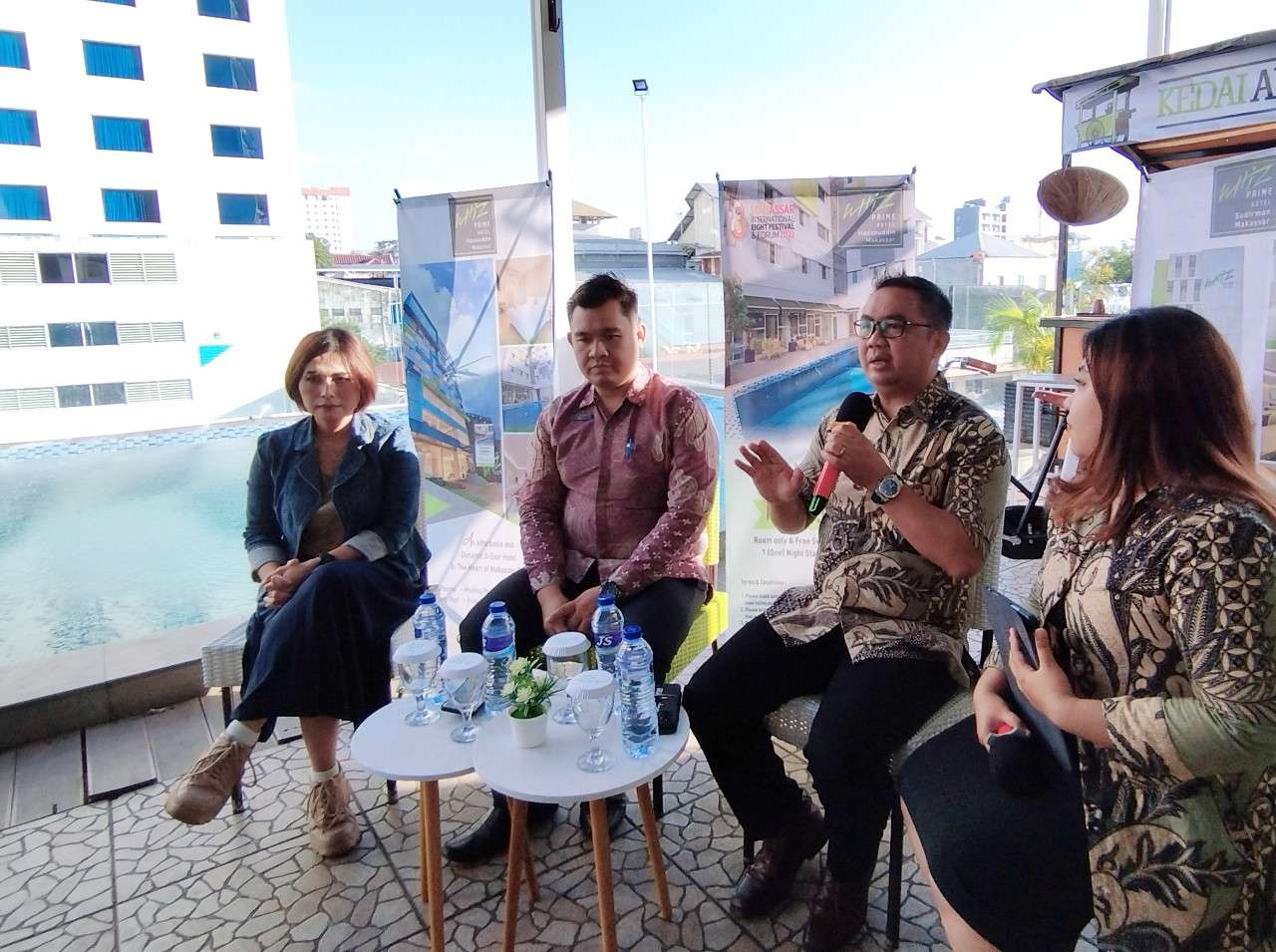 Whiz Prime Sudirman dan Hasanuddin Makassar Tawarkan Promo Menginap Hingga Jajanan Spesial di F8