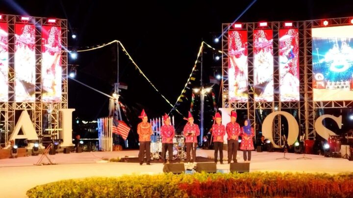 Berlangsung Spektakuler, Menparekraf Sandiaga Uno Resmi Buka Festival F8 Makassar 2023 Menparekraf Sandiaga Uno