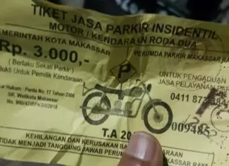 Pengunjung Makassar F8 Tak Bisa Bedakan Parkir Resmi dan Liar: Potensi Kebocoran PAD