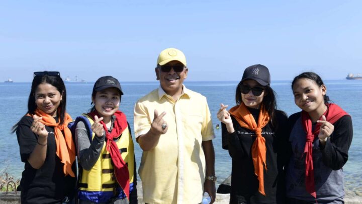 IAS Jadi Inspektur Upacara HUT RI di Lapangan Gusung, Ingatkan Sila Ketiga Pancasila ias