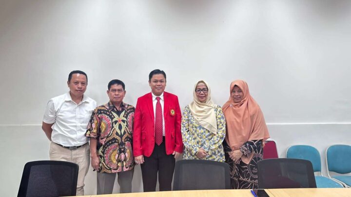 Yasir Machmud Selesaikan Program Magister Ilmu Pemerintahan Dengan Nilai Cumlaude Yasir Machmud