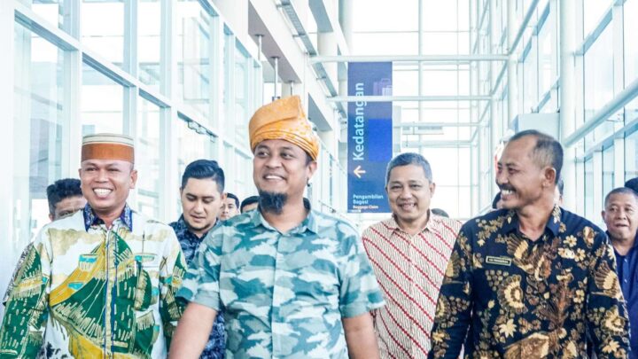 Gubernur Sulsel Bersilaturahmi dengan BPW KKSS Kepri di Tanjung Pinang Gubernur Sulsel Andi Sudirman Sulaiman