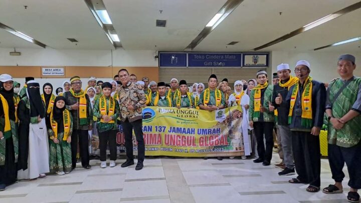 Kasi Bina PHU Kemenag Sulsel Lepas Keberangkatan 137 Jemaah Umrah Prima Unggul Global Travel kasi bina PHU Sulsel