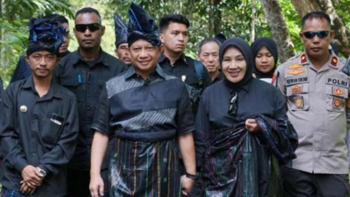 Mendagri Tito Karnavian Terima Gelar Adat Kajang, Jubir Ammatoa: Gelar Adat Tertinggi pemkab bulukumba