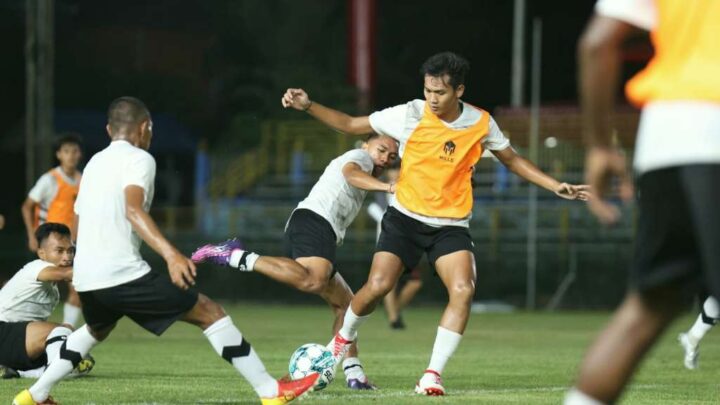 Jelang Laga Menghadapi Malaysia, Timnas Indonesia U-23 Matangkan Taktik timnas indonesia u-23