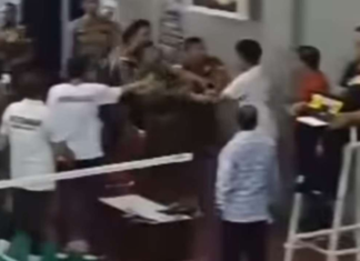 Viral, Satpol PP Pemprov Sulsel Keroyok Peserta Turnamen Bulutangkis