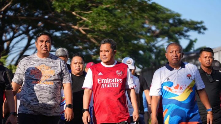Jalan Sehat di GOR Sudiang, Pj Gubernur Sulsel: Fasilitas Olahraga Harus Dimaksimalkan Jalan sehat