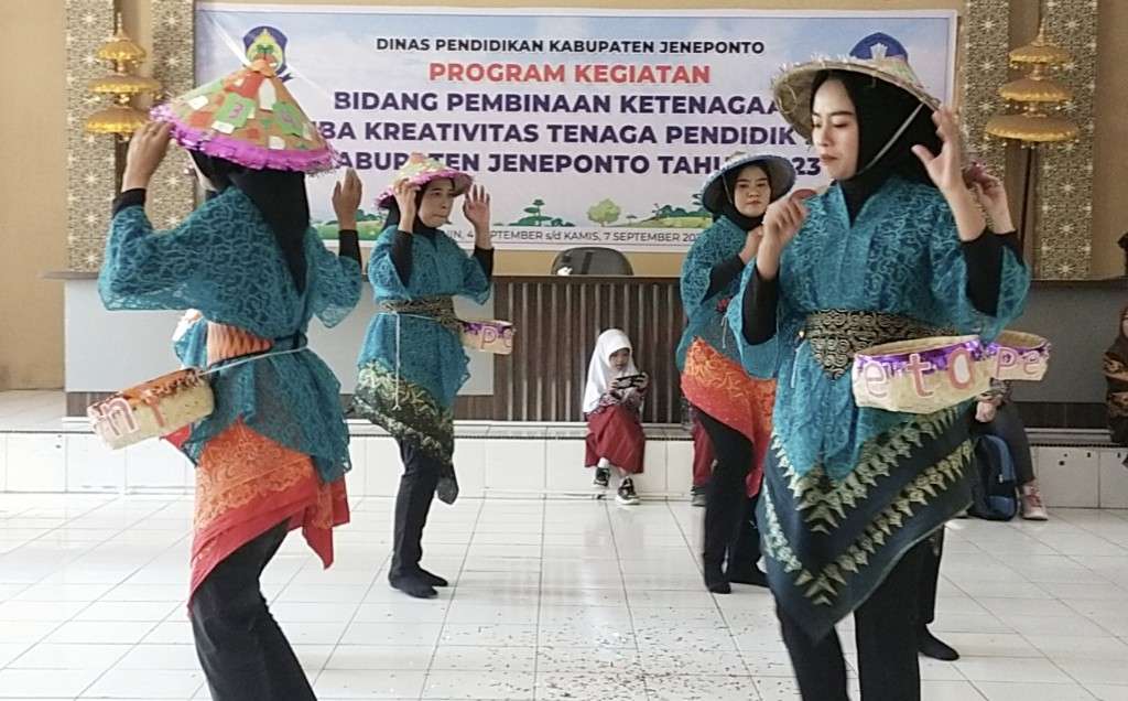 Keren, Tari Tematik Pajama Galung TK Pembina Kabupaten Jeneponto Sukses Memukau Penonton