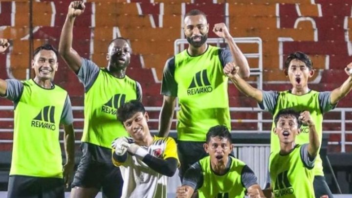 Yuran Fernandes: Benteng Kuat di Balik Pertempuran PSM Makassar melawan Borneo FC psm makassar