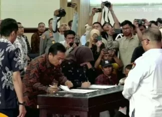 KPU dan Bawaslu Sulsel Teken NPHD 2023 Sebesar Rp224 Miliar untuk Pilkada