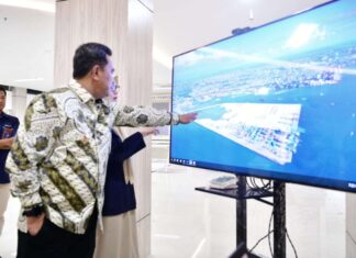 Pelabuhan Peti Kemas Makassar New Port Siap Ekspor Hasil Budidaya Pisang