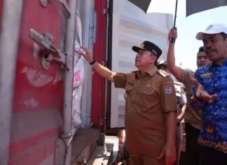 Pj Gubernur Sulsel Lepas Ekspor Rp1,64 Triliun Produk Unggulan ke 29 Negara