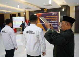Sestama BP2MI Lantik dilantik 12 Pegawai Pemerintah dengan Perjanjian Kerja