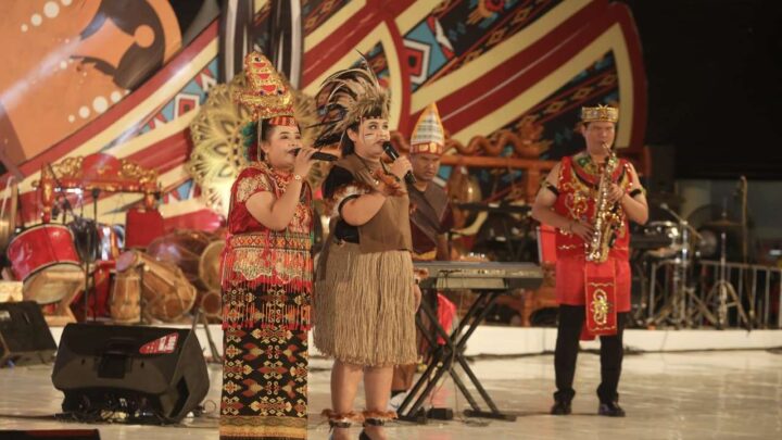 100 Penari Disabilitas Pukau Delegasi ASEAN High Level Forum 2023 di Makassar, Ada Tari Pakarena dan Angngaru Penari Disabilitas