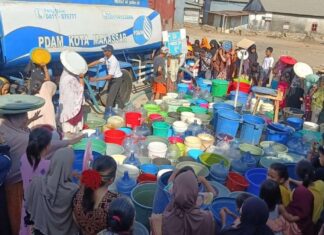 Dampak Kemarau Meluas, Dirut PDAM Makassar Beni Iskandar Perintahkan Posko Petugas Pengantaran Air Hingga Dini Hari