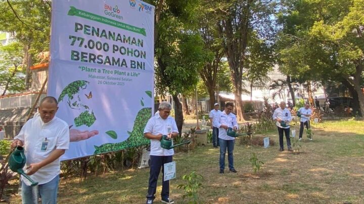 Konsisten Lestarikan Lingkungan, BNI Wilayah 07 Tanam Ribuan Pohon Konsisten lestarikan lingkungan