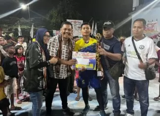 Setelah Maktim League, Anggota DPRD Sulsel Adam Muhammad Juga Tutup Turnamen Volly Prabowo Cup