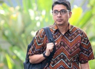 zainal arifin mochtar