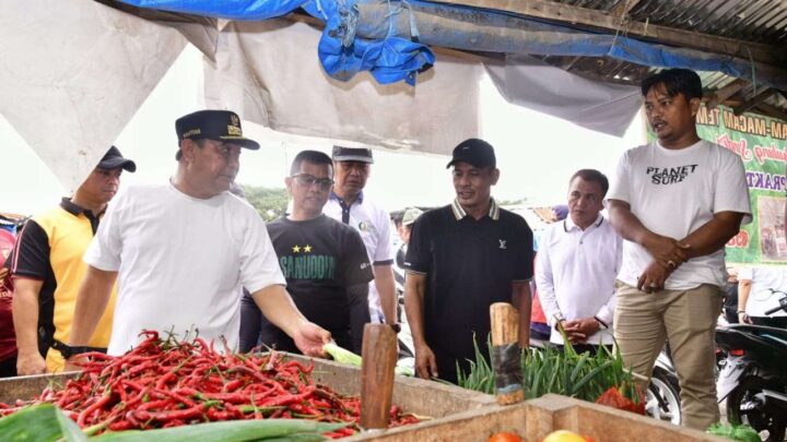 Kendalikan Inflasi, Disperindag Sulsel dan Pemkab Bone Gelar Pasar Murah Pemprov Sulsel