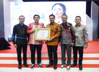 DPRD Sulsel Raih Penghargaan Legislasi Daerah