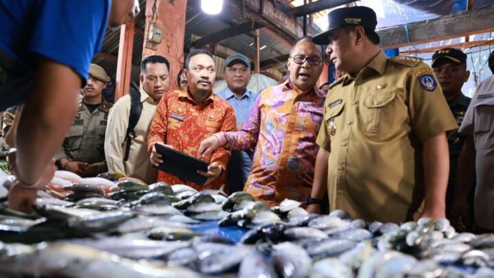 Operasi Pasar Kota Makassar: Antisipasi Kenaikan Harga Jelang Natal dan Tahun Baru Operasi Pasar
